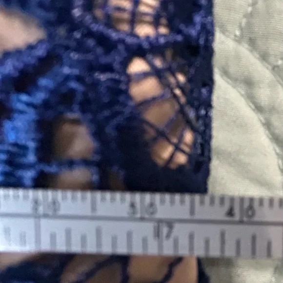 Elegant Blue Lace Dress with full lining. - Picture 5 of 12